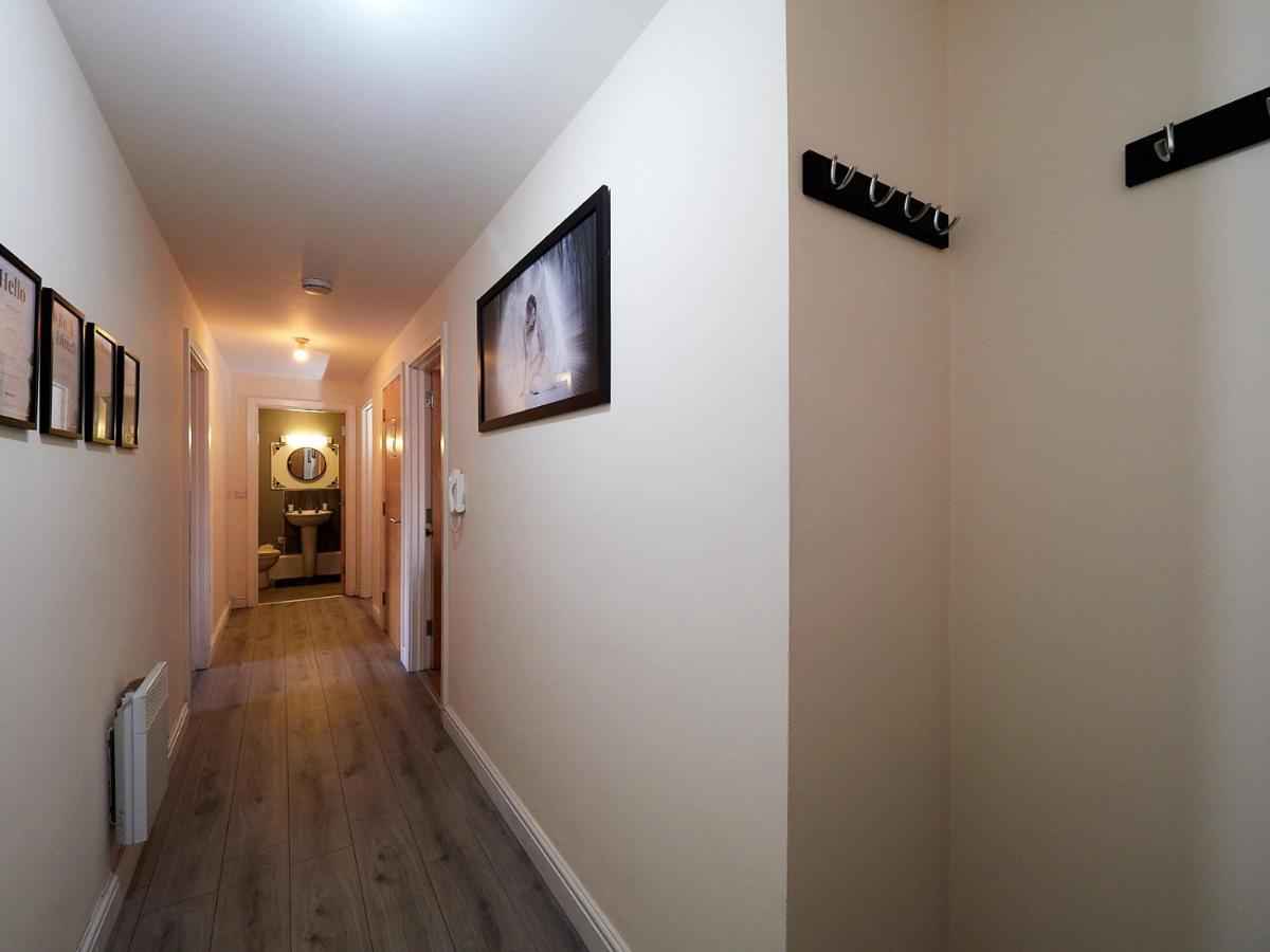 Beauchamp Suite In Coventry City Centre Cv1 For Contractors Professionals Tourists Relocators Students And Family Esterno foto