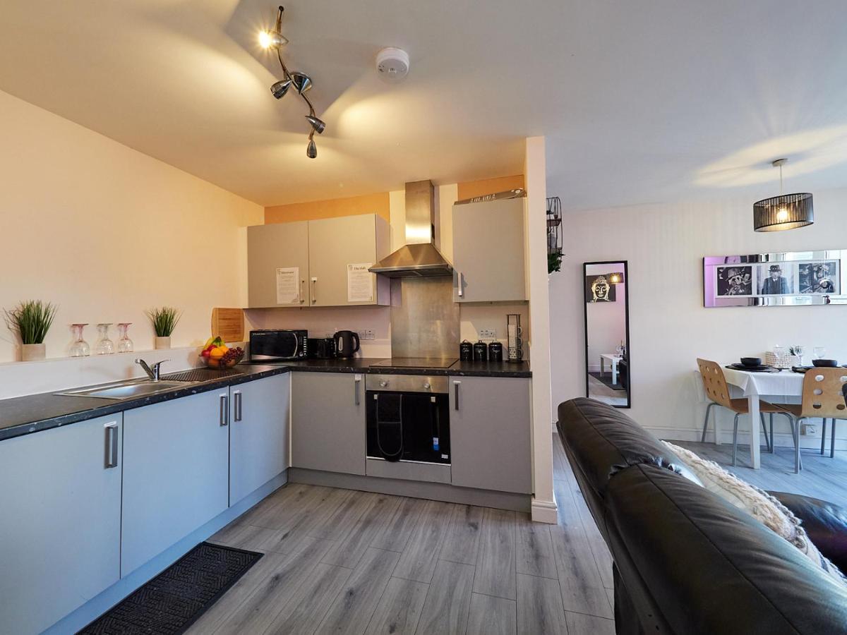 Beauchamp Suite In Coventry City Centre Cv1 For Contractors Professionals Tourists Relocators Students And Family Esterno foto